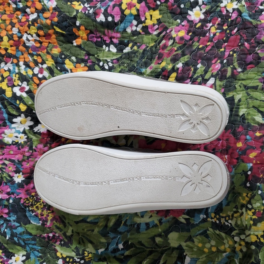 Bcbgeneration Casey Leather Silver Platform Slip-… - image 4